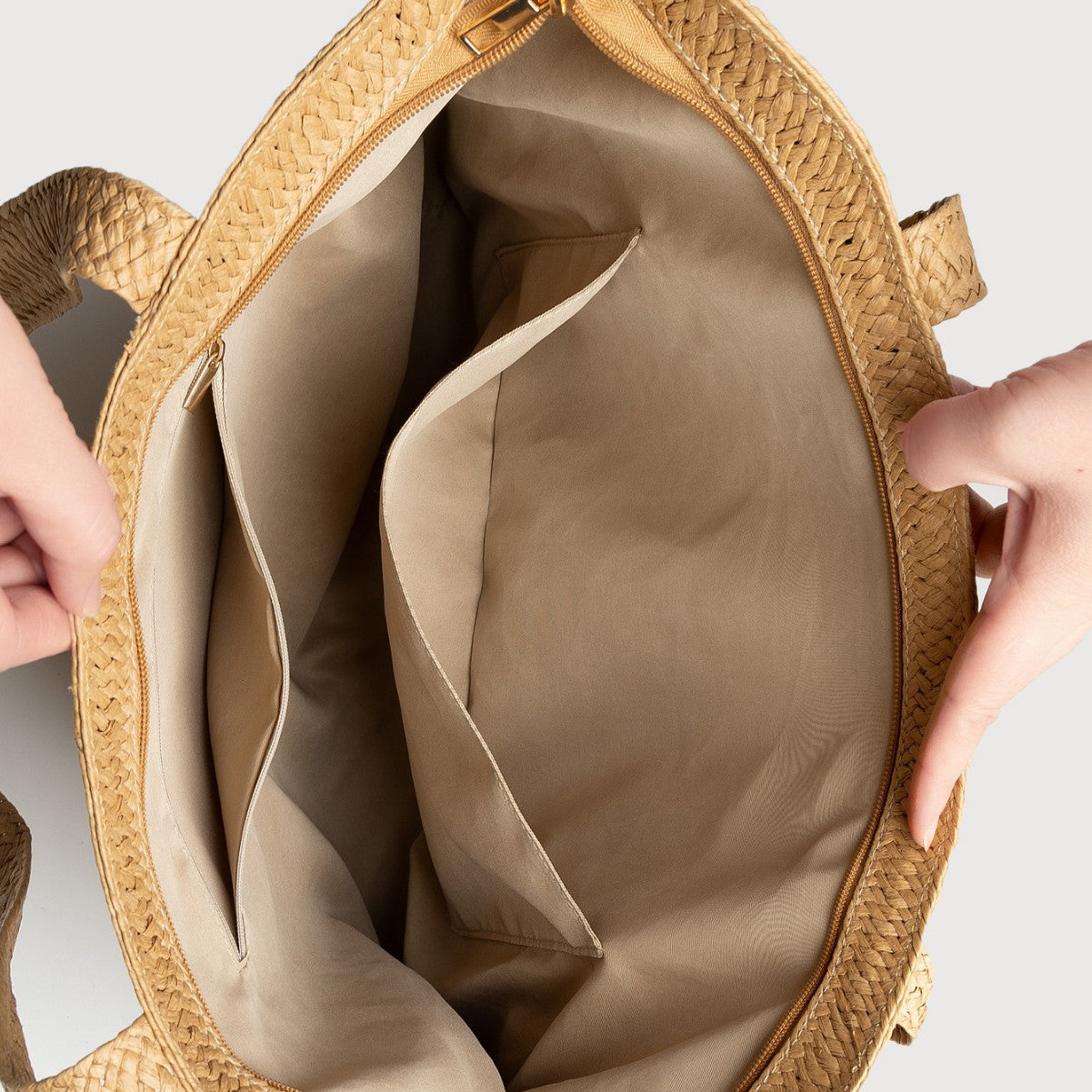 Straw Beach Tote & Matching Sun Hat Set – Woven Vacation Duo