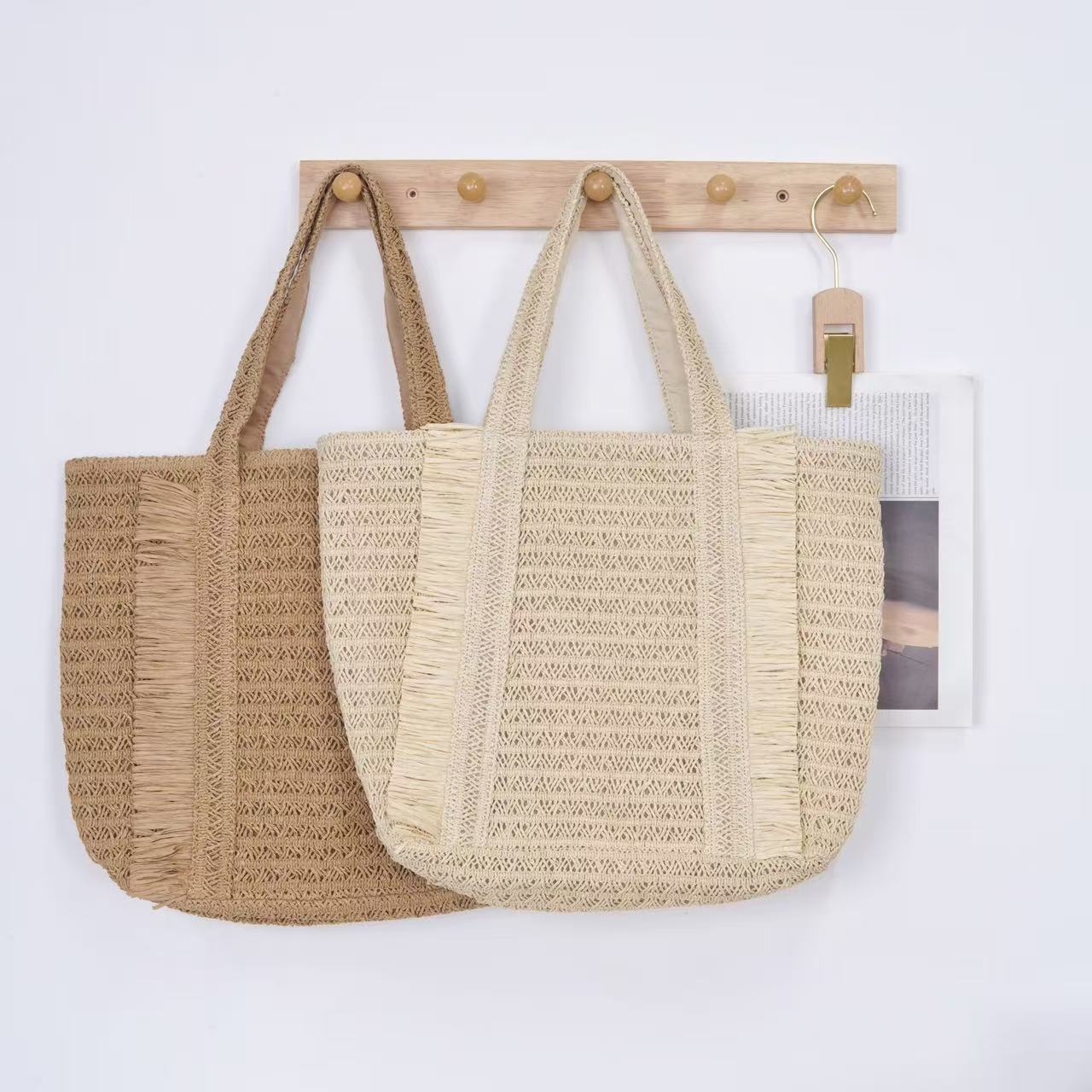 Handwoven Straw Beach Tote – Large Capacity Vacation Shoulder Bag