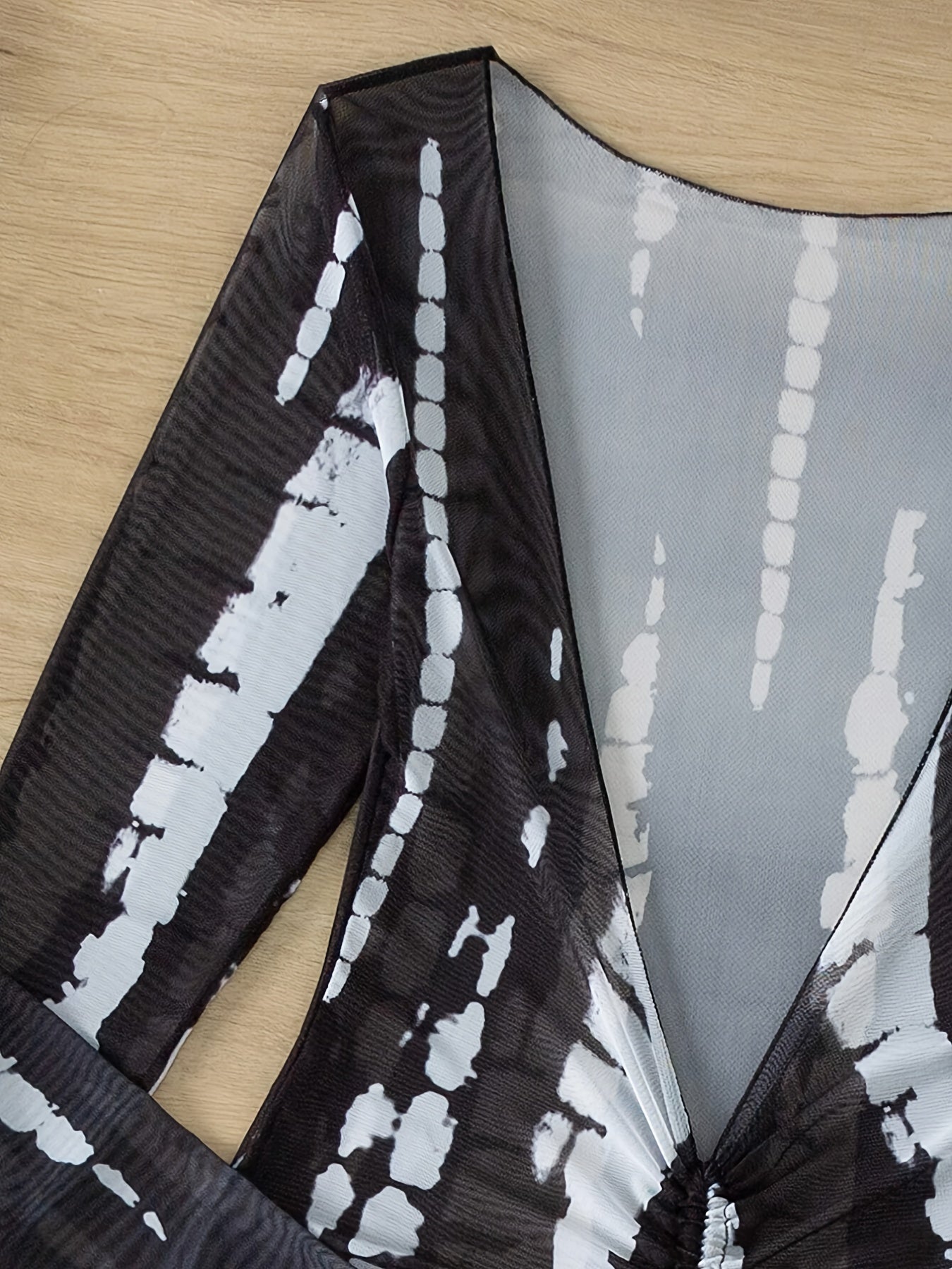 "Horizon Haze – Tie Dye 3-Piece Bandeau Bikini Set"