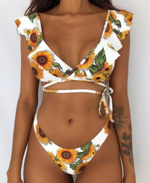 "Wild Siren – Strapless Ruffled Bow Bikini Set"