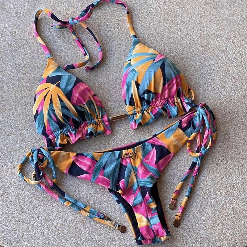 "Parrot Fish – Ruffle Triangle Tie-Side Bikini Set"