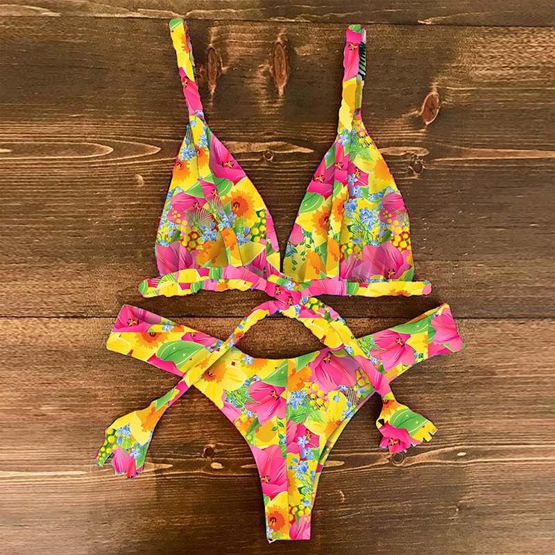 "Parrot Fish – Ruffle Triangle Tie-Side Bikini Set"
