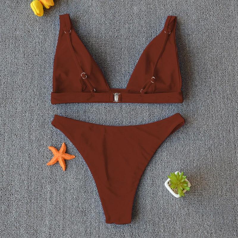 "Nautilus – Twist Front V-Neck Tummy Control Bikini Set"