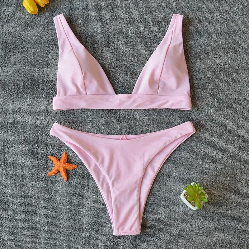 "Nautilus – Twist Front V-Neck Tummy Control Bikini Set"