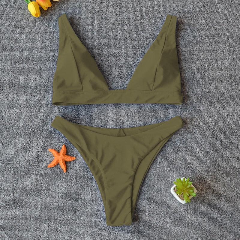 "Nautilus – Twist Front V-Neck Tummy Control Bikini Set"
