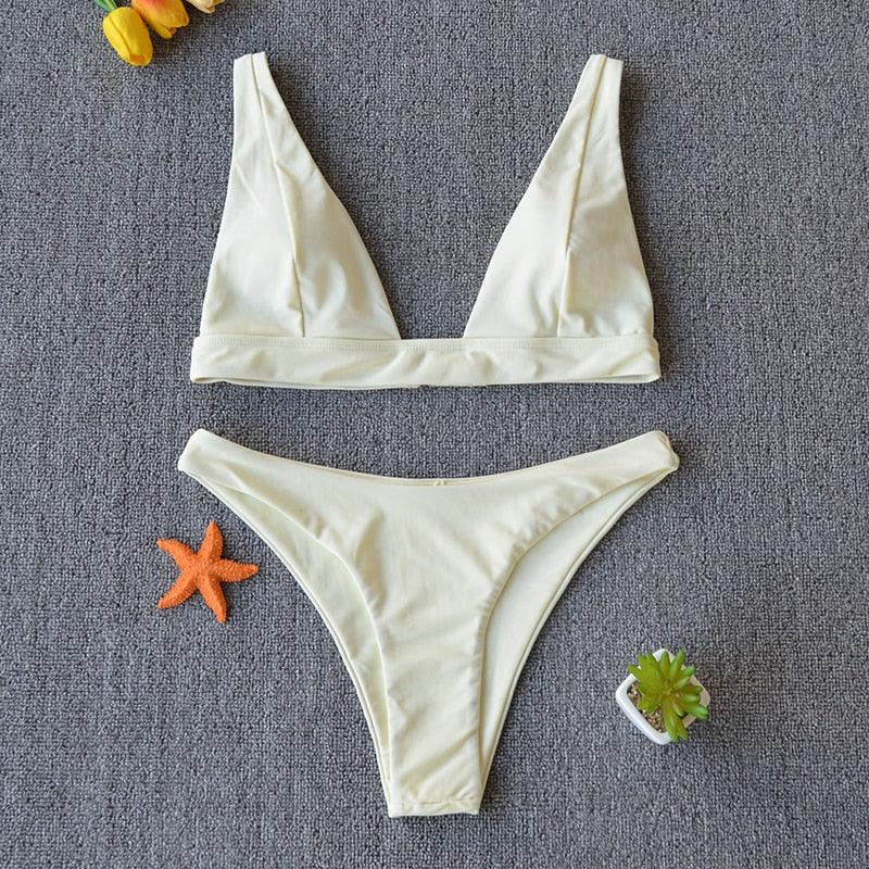 "Nautilus – Twist Front V-Neck Tummy Control Bikini Set"